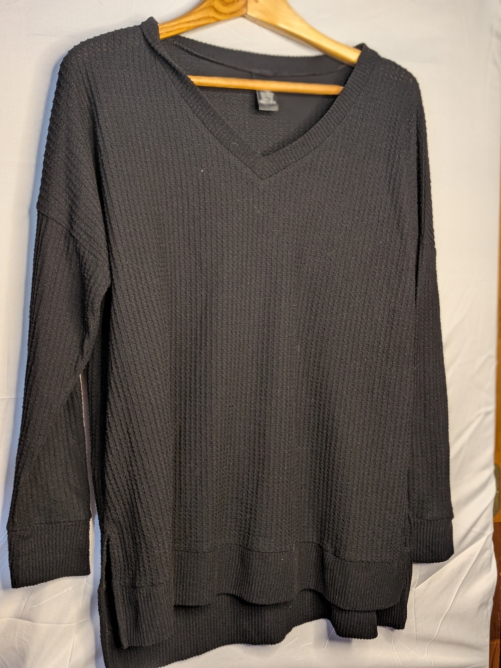 Lily Black Waffle Knit V-Neck High Low Tunic Top Size XL